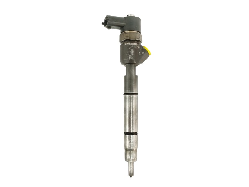 Recambio de inyector para kia rio 1.5 crdi referencia OEM IAM 338002A900 0445110320 
