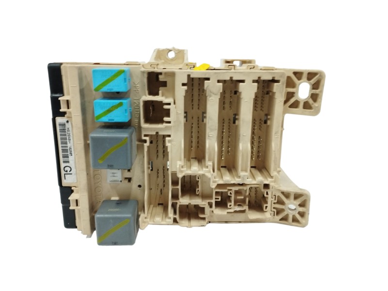 Recambio de caja reles / fusibles para lexus rx 3.3 v6 24v cat referencia OEM IAM Recambio de caja reles / fusibles para lexus rx 3.3 v6 24v cat referencia OEM IAM