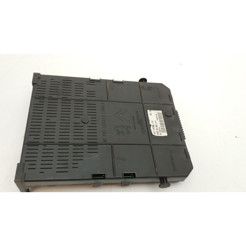 CAJA RELES / FUSIBLES