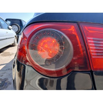 PILOTO TRASERO IZQUIERDO 1Q0945095H 