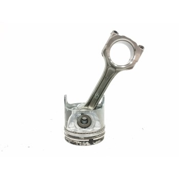 Recambio de biela para isuzu trooper 3.0 dti (3-trg.) referencia OEM IAM 8972885800 CON PISTON 