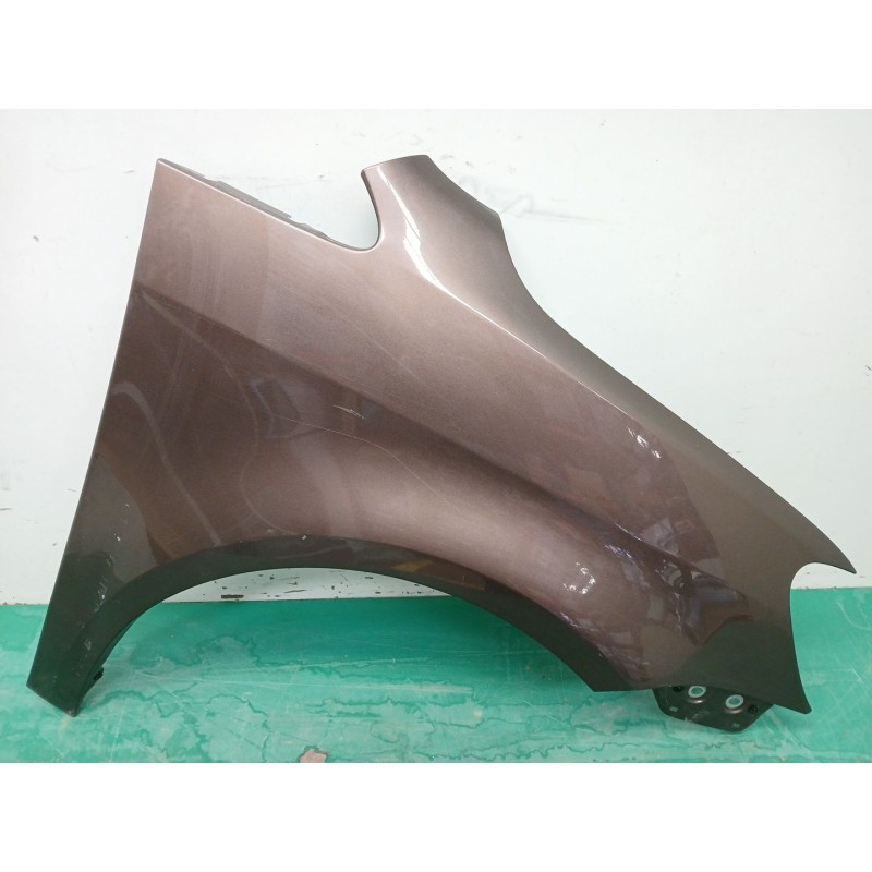 Recambio de aleta delantera derecha para volkswagen touran (1t3) 1.6 tdi referencia OEM IAM 1T0821022D  