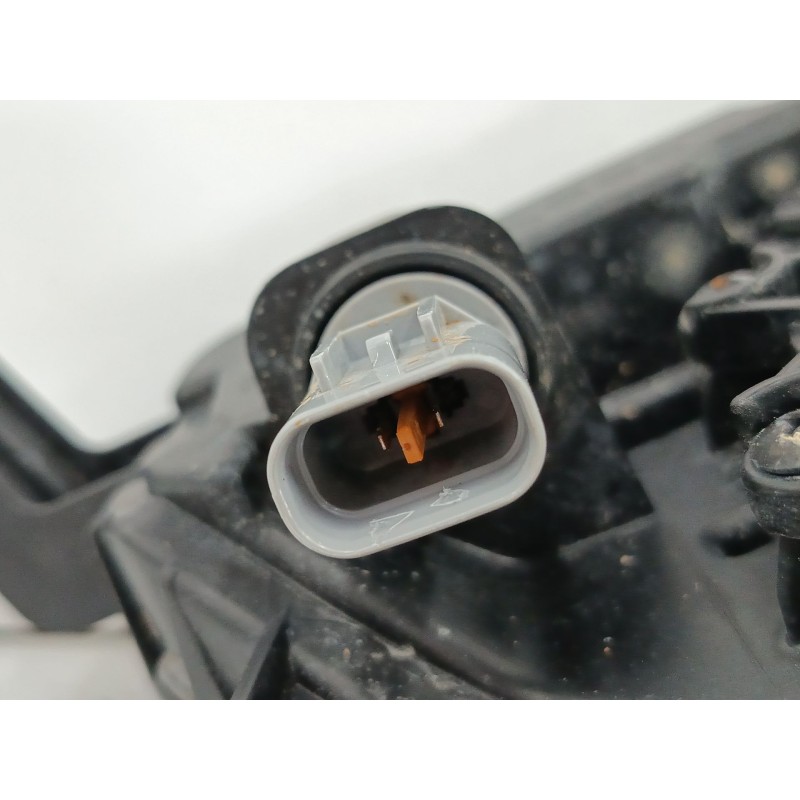 FARO ANTINIEBLA IZQUIERDO