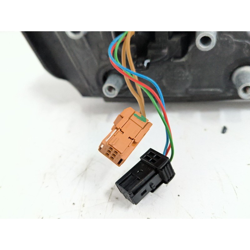 RETROVISOR IZQUIERDO