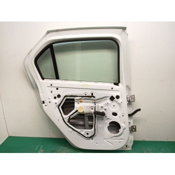 Recambio de puerta trasera izquierda para dacia logan ii 1.2 referencia OEM IAM   