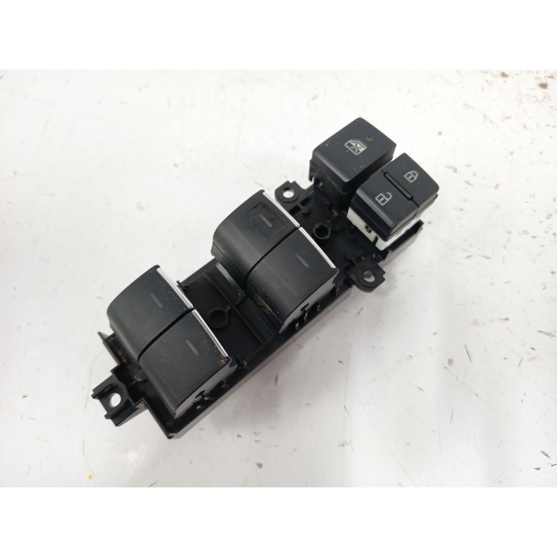 MANDO ELEVALUNAS DELANTERO IZQUIERDO