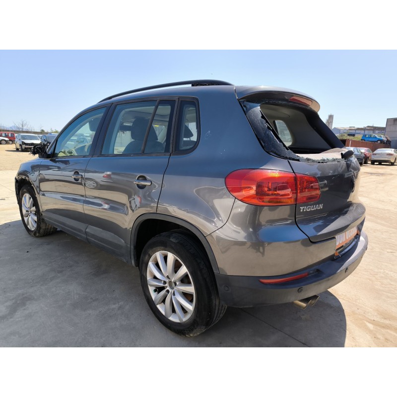 PARAGOLPES DELANTERO