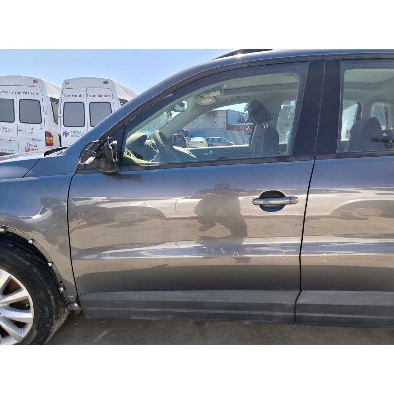 PARAGOLPES DELANTERO