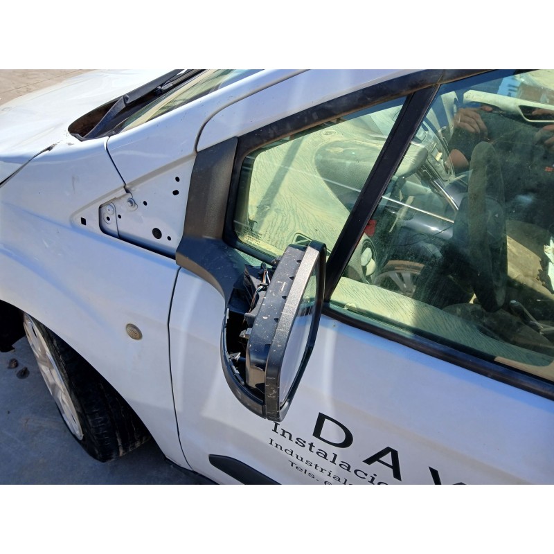 FORD TRANSIT COURIER B460 Monospace 2015