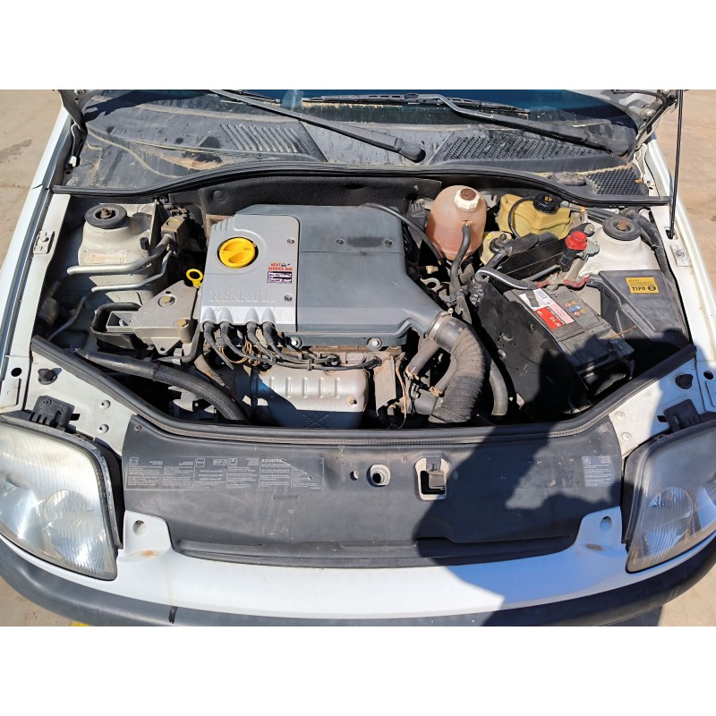 RENAULT CLIO II (BB_, CB_) 1999