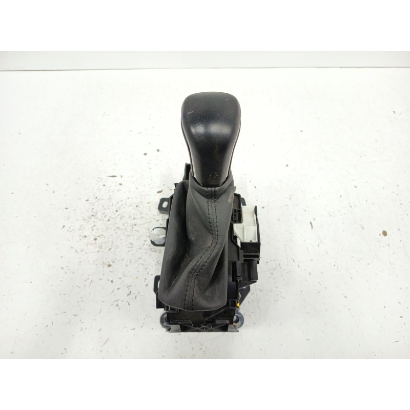 Recambio de palanca cambio para toyota corolla sedán (_e21_) 1.8 vvti hybrid (mzea12, zre211, zwe211) referencia OEM IAM 75G588L