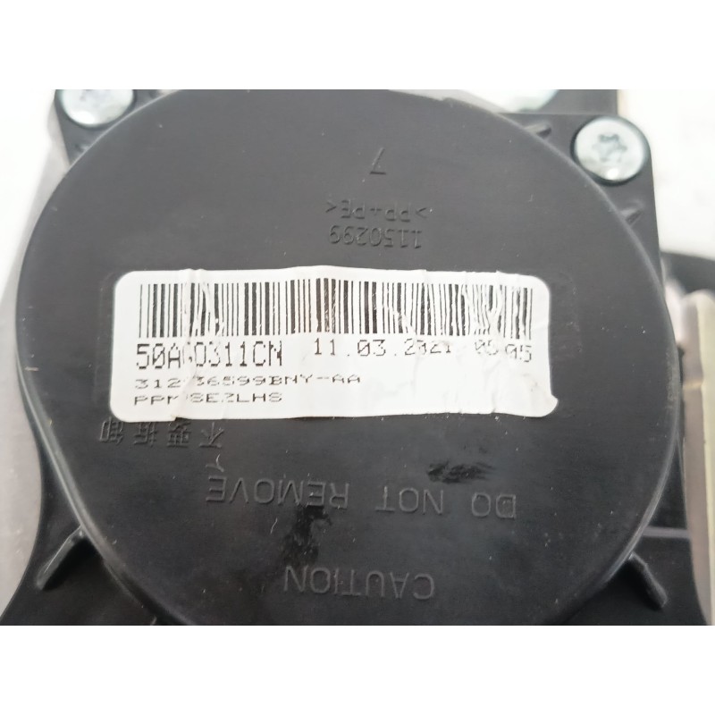 CINTURON SEGURIDAD TRASERO DERECHO