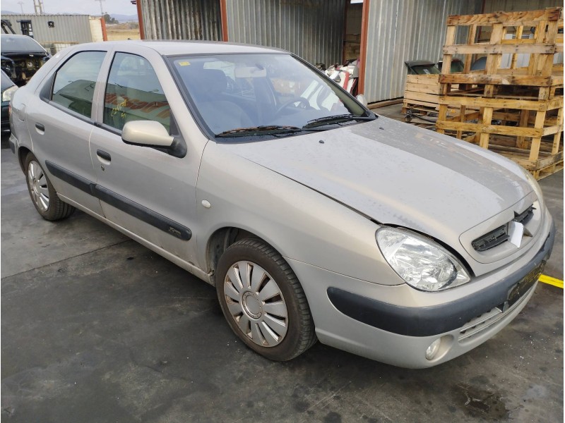 citroën xsara berlina del año 2003