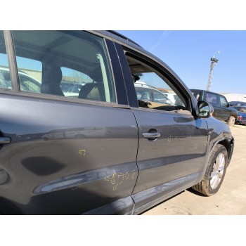 Recambio de puerta delantera derecha para volkswagen tiguan (5n_) 2.0 tdi referencia OEM IAM 5N0831056B  