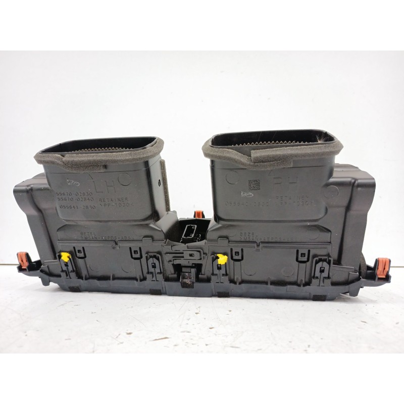 REJILLA AIREADORA 5567002840