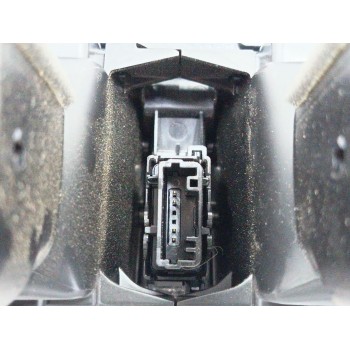 Recambio de rejilla aireadora para toyota corolla sedán (_e21_) 1.8 vvti hybrid (mzea12, zre211, zwe211) referencia OEM IAM 5567