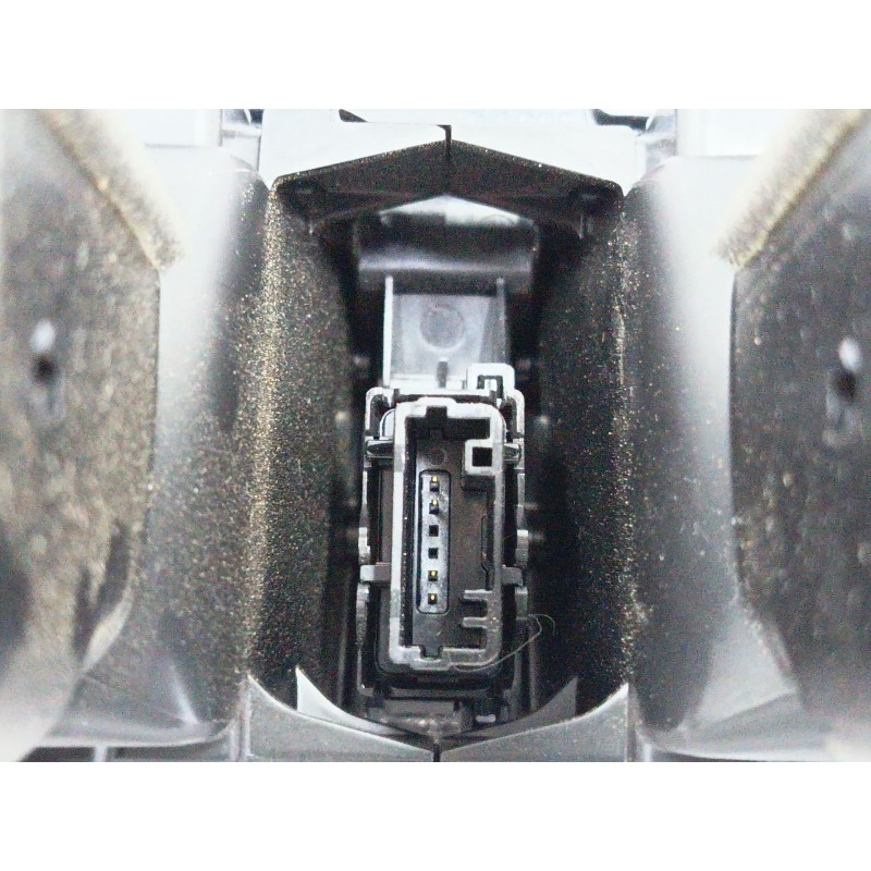 REJILLA AIREADORA 5567002840