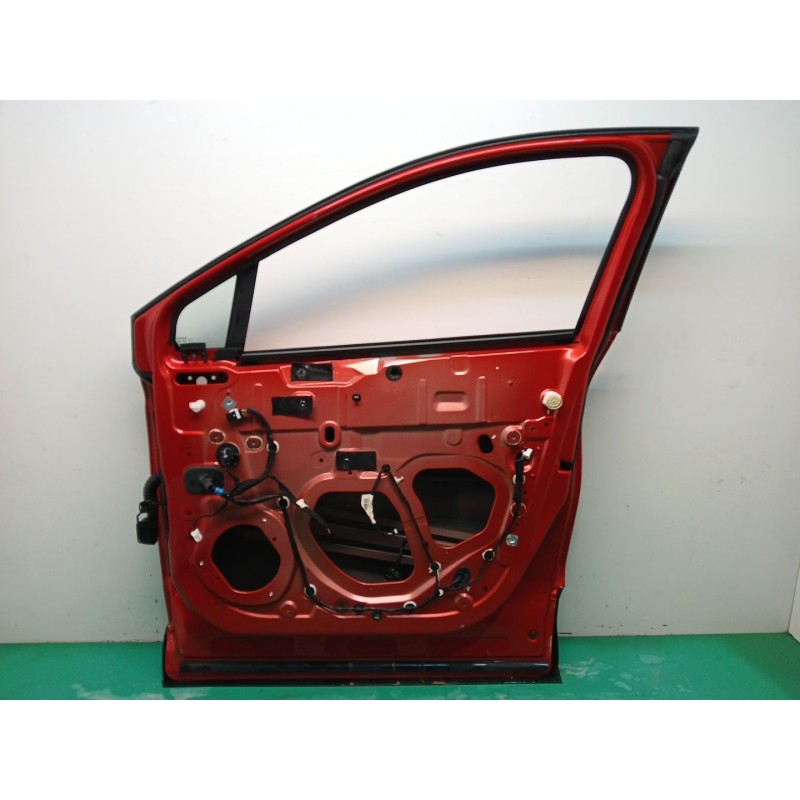 PUERTA DELANTERA DERECHA