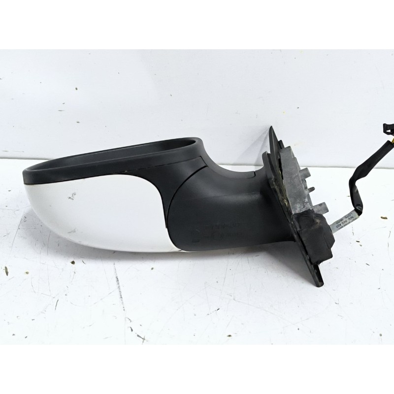 RETROVISOR IZQUIERDO