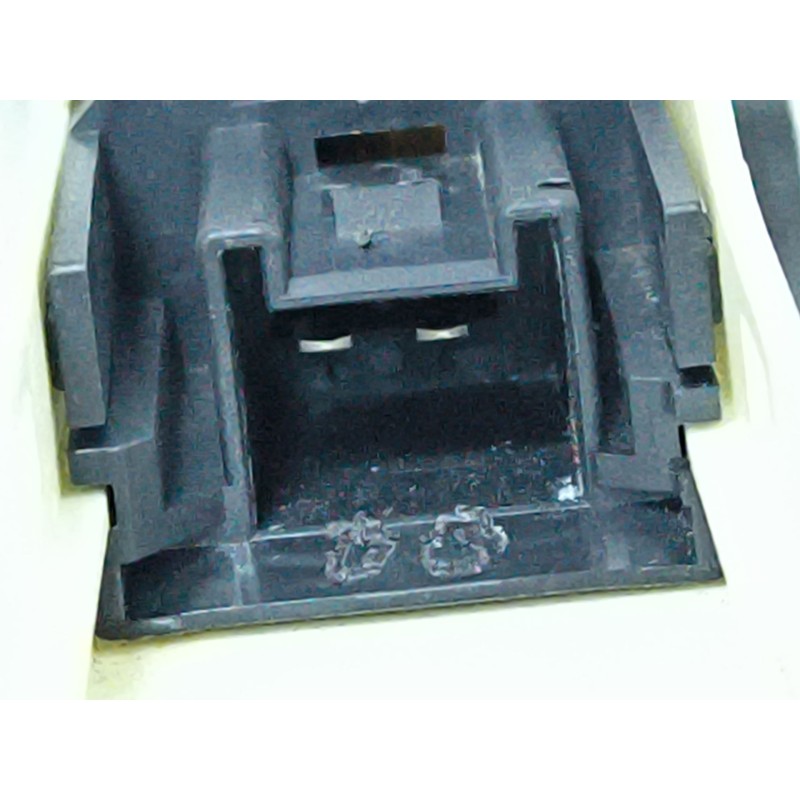 ELEVALUNAS TRASERO DERECHO