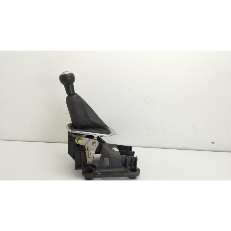 Recambio de palanca cambio para peugeot 301 1.6 vti 115 cambio manual 5 velocidades referencia OEM IAM 9683711580  