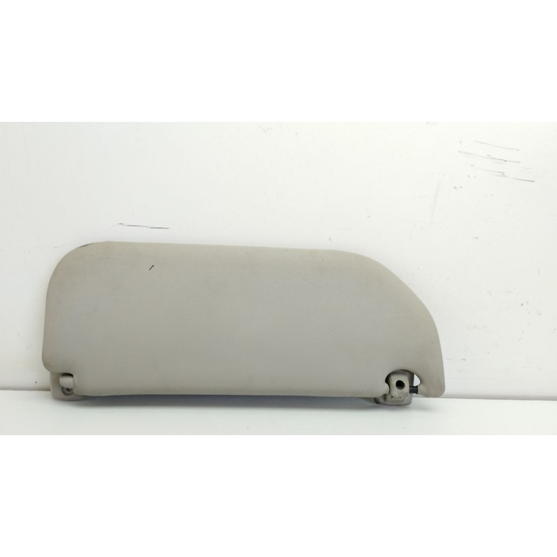 Recambio de parasol izquierdo para peugeot 301 1.6 vti 115 cambio manual 5 velocidades referencia OEM IAM   