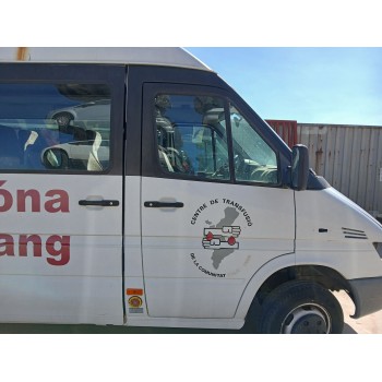 Recambio de puerta delantera derecha para mercedes-benz sprinter 02.00  caja cerrada, techo elevado 413 cdi (904.663) referencia
