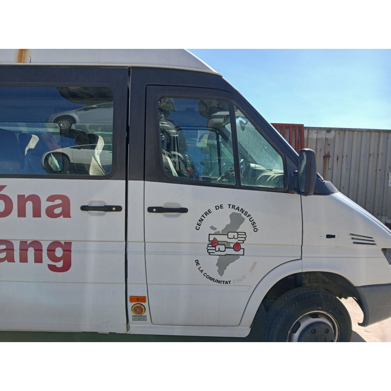 Recambio de puerta delantera derecha para mercedes-benz sprinter 02.00  caja cerrada, techo elevado 413 cdi (904.663) referencia