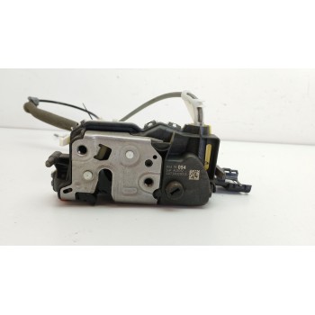 Recambio de cerradura puerta trasera derecha para peugeot 301 1.6 vti 115 cambio manual 5 velocidades referencia OEM IAM 755054 