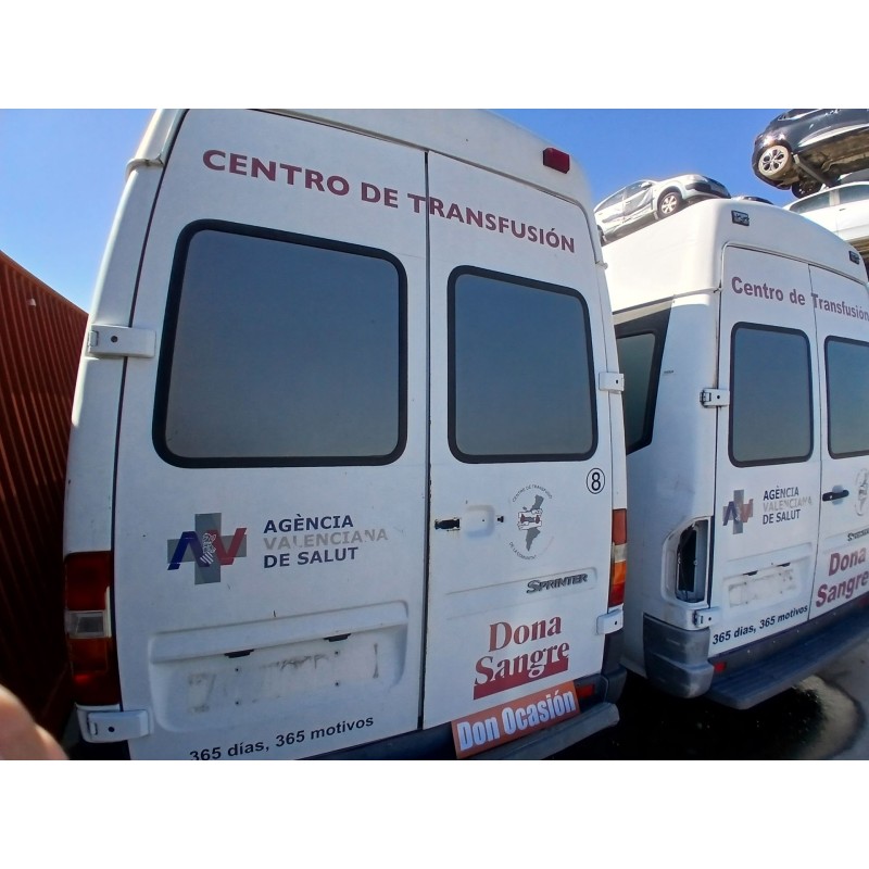 PORTON TRASERO DERECHO