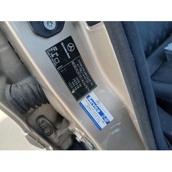 mercedes-benz clase c (w203) del año 2001