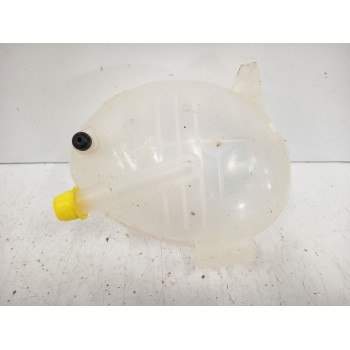 Recambio de deposito expansion para ford puma (j2k, cf7) 1.0 ecoboost referencia OEM IAM GN118A080AA  