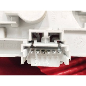 Recambio de piloto trasero derecho para renault modus authentique referencia OEM IAM   