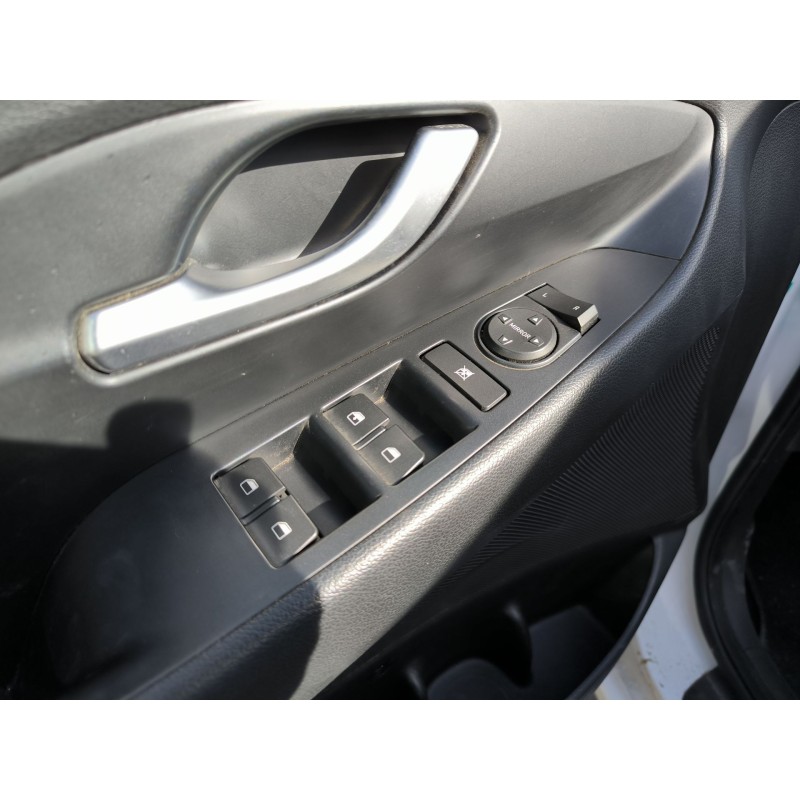 HYUNDAI i30 (PDE, PD, PDEN) 2018