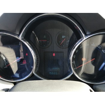 Recambio de cuadro instrumentos para chevrolet cruze 2.0 diesel cat referencia OEM IAM 688014257 94576295 