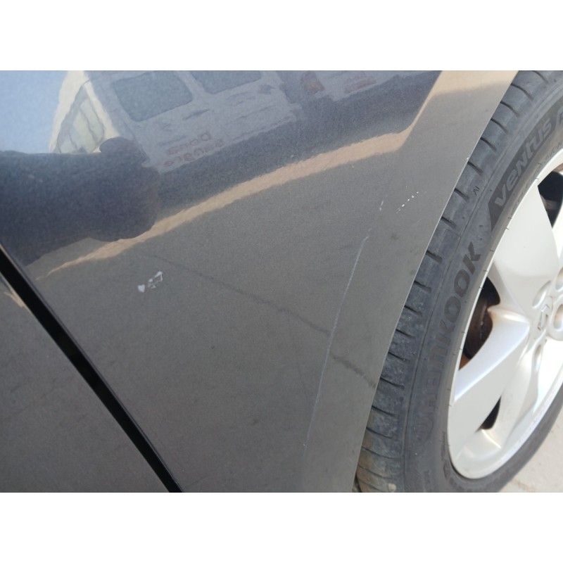 ALETA DELANTERA DERECHA