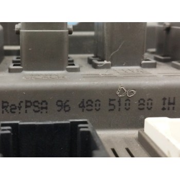 Recambio de caja reles / fusibles para peugeot 607 (s1) básico referencia OEM IAM 9648051080  