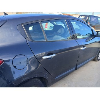 Recambio de puerta trasera derecha para renault megane iii hatchback (bz0/1_, b3_) 1.5 dci referencia OEM IAM   
