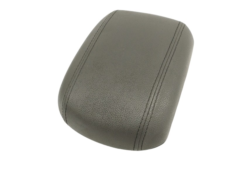 Recambio de apoyabrazos central para chevrolet cruze 2.0 diesel cat referencia OEM IAM   
