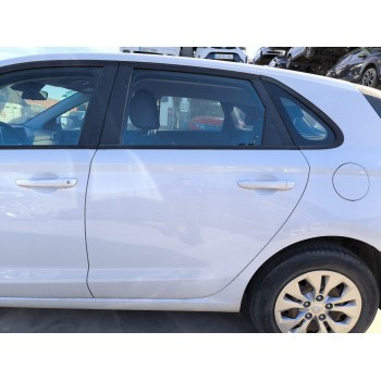 Recambio de puerta trasera izquierda para hyundai i30 (pde, pd, pden) 1.0 t-gdi referencia OEM IAM   