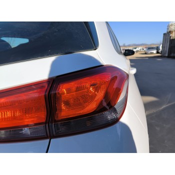 Recambio de piloto trasero derecho para hyundai i30 (pde, pd, pden) 1.0 t-gdi referencia OEM IAM   