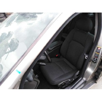 mercedes-benz clase c (w203) berlina del año 2003