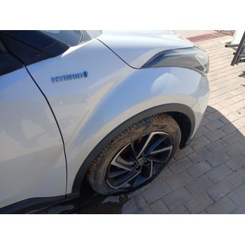 Recambio de aleta delantera derecha para toyota c-hr (_x1_) 2.0 hybrid (maxh10) referencia OEM IAM   