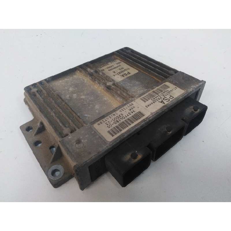 Recambio de centralita motor uce para peugeot 206 berlina 1.4 referencia OEM IAM 9643134680 9637706180 
