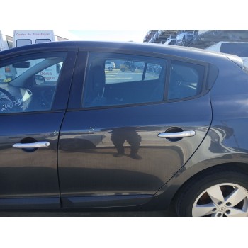Recambio de puerta trasera izquierda para renault megane iii hatchback (bz0/1_, b3_) 1.5 dci referencia OEM IAM 821003885R  