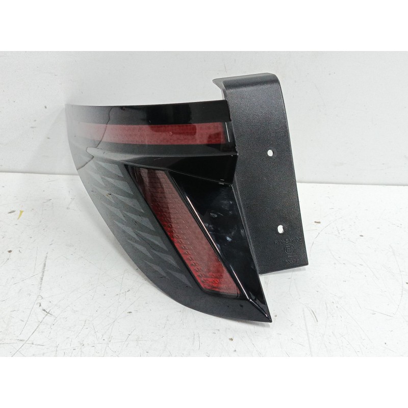 PILOTO TRASERO IZQUIERDO