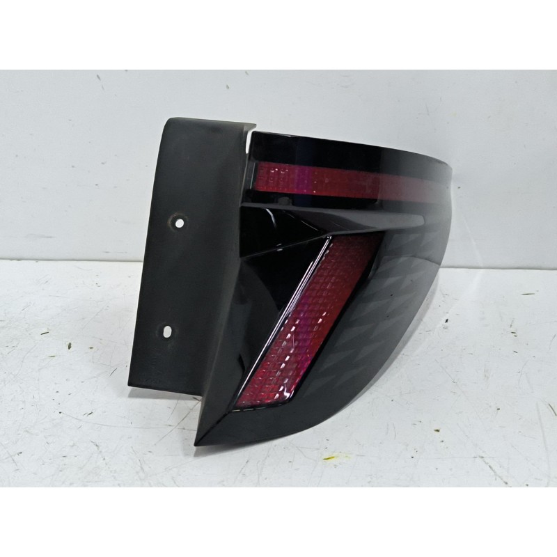 PILOTO TRASERO DERECHO