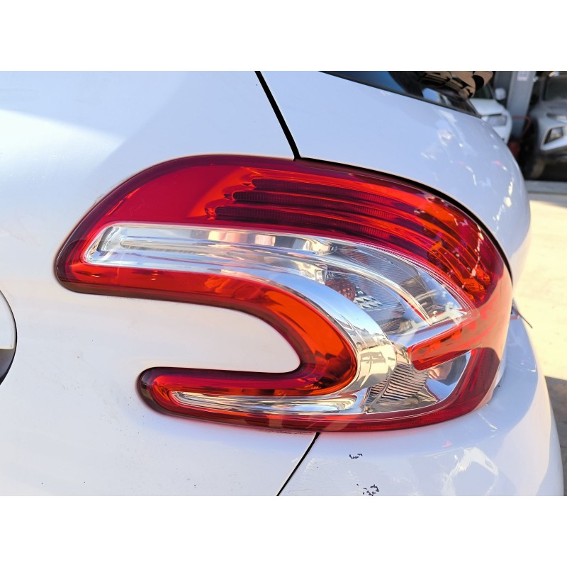 PILOTO TRASERO IZQUIERDO