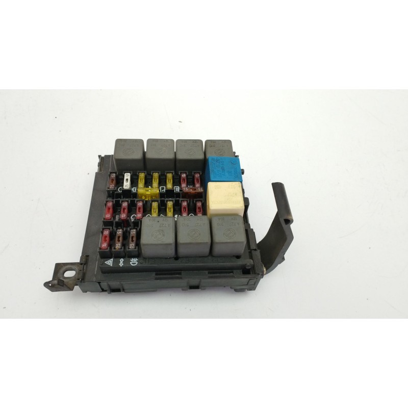 Recambio de caja reles / fusibles para fiat tipo (160) 1.4 referencia OEM IAM   