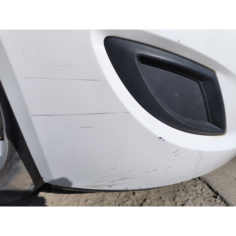 PARAGOLPES DELANTERO